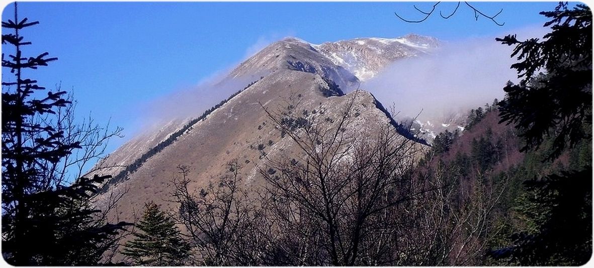 Chamousset et sa crête sud.