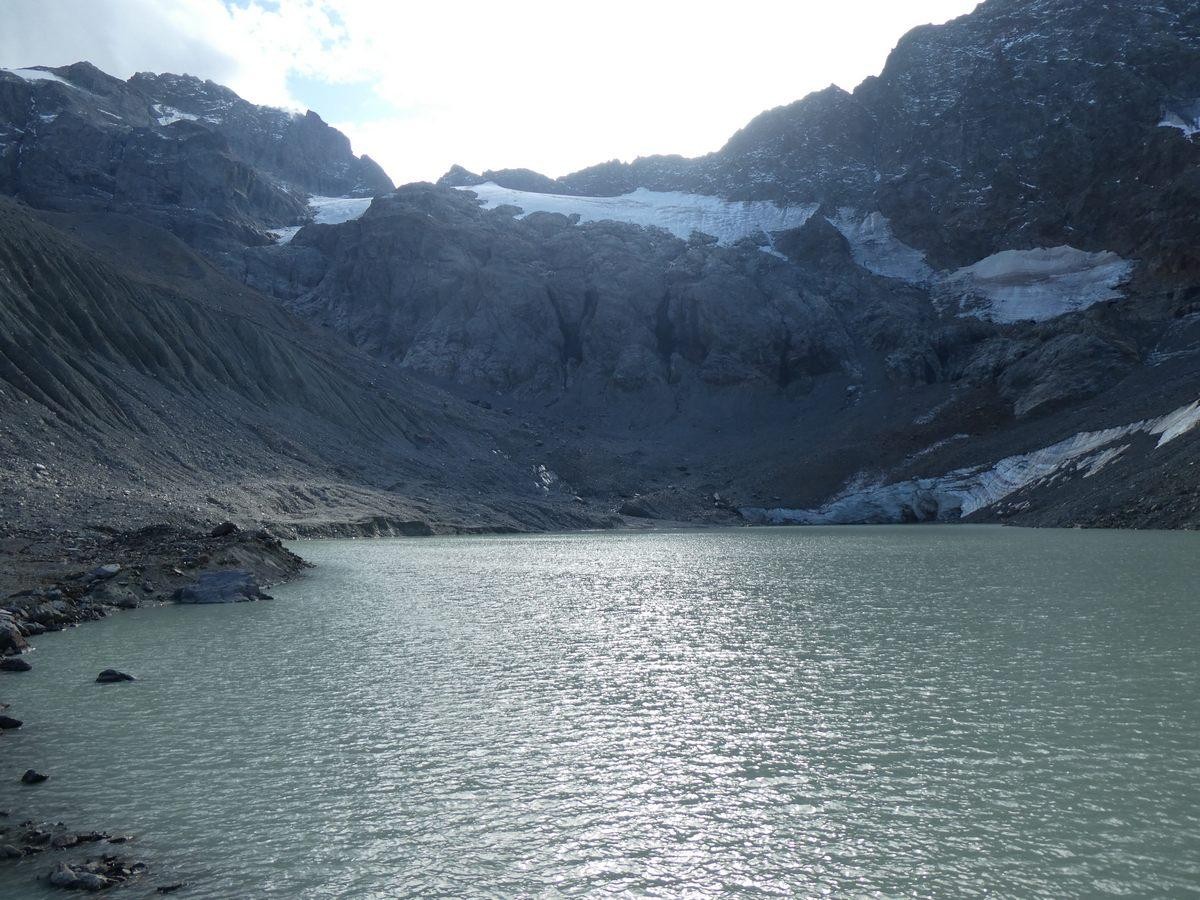 Lac glaciaire de la Muande.