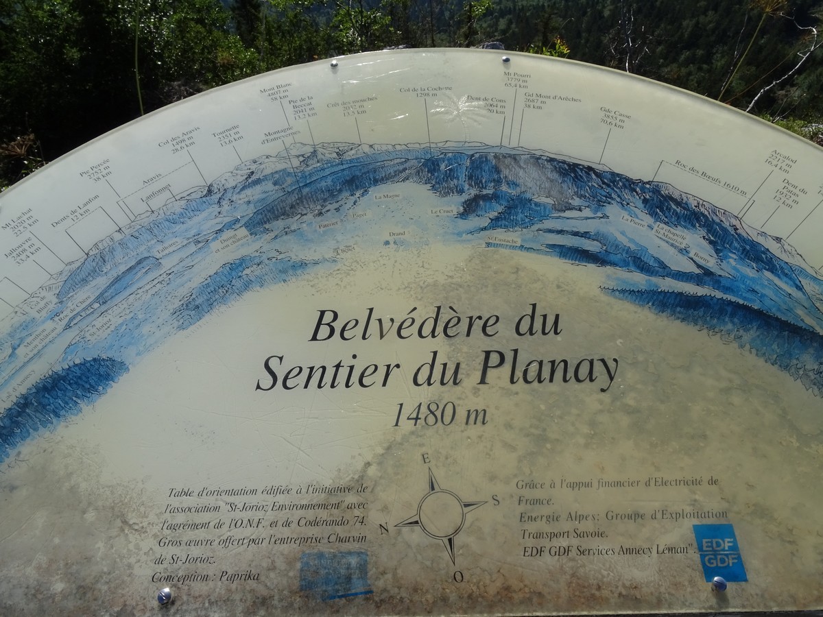 Table d'orientation du belvédère du sentier du Planay