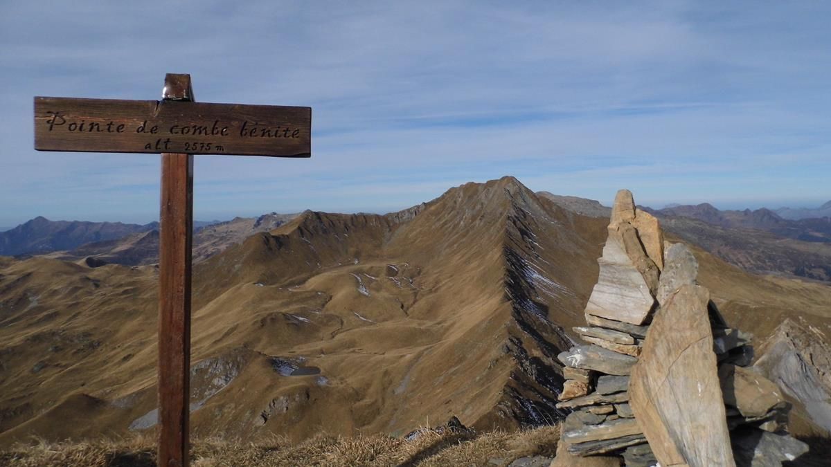 Pointe de Combe Bénite, sommet.