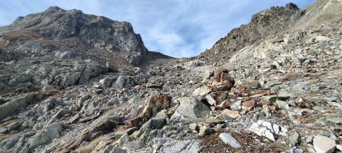 Le versant est du Col de la Croix