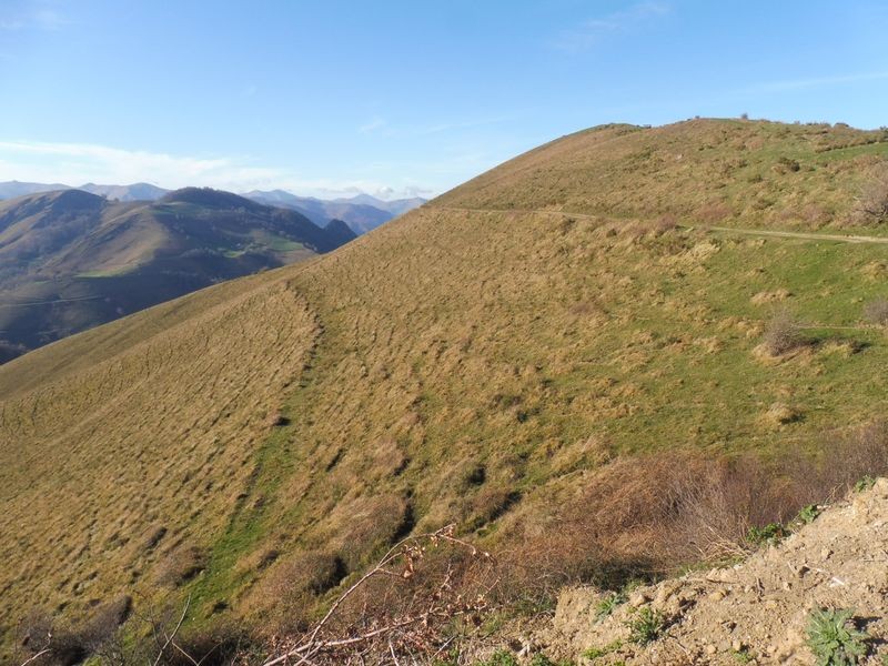 L'Hartxabal vu depuis le parking d'Haltza