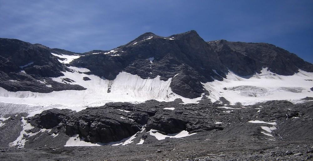 Le versant nord du massif du Sommeiller.