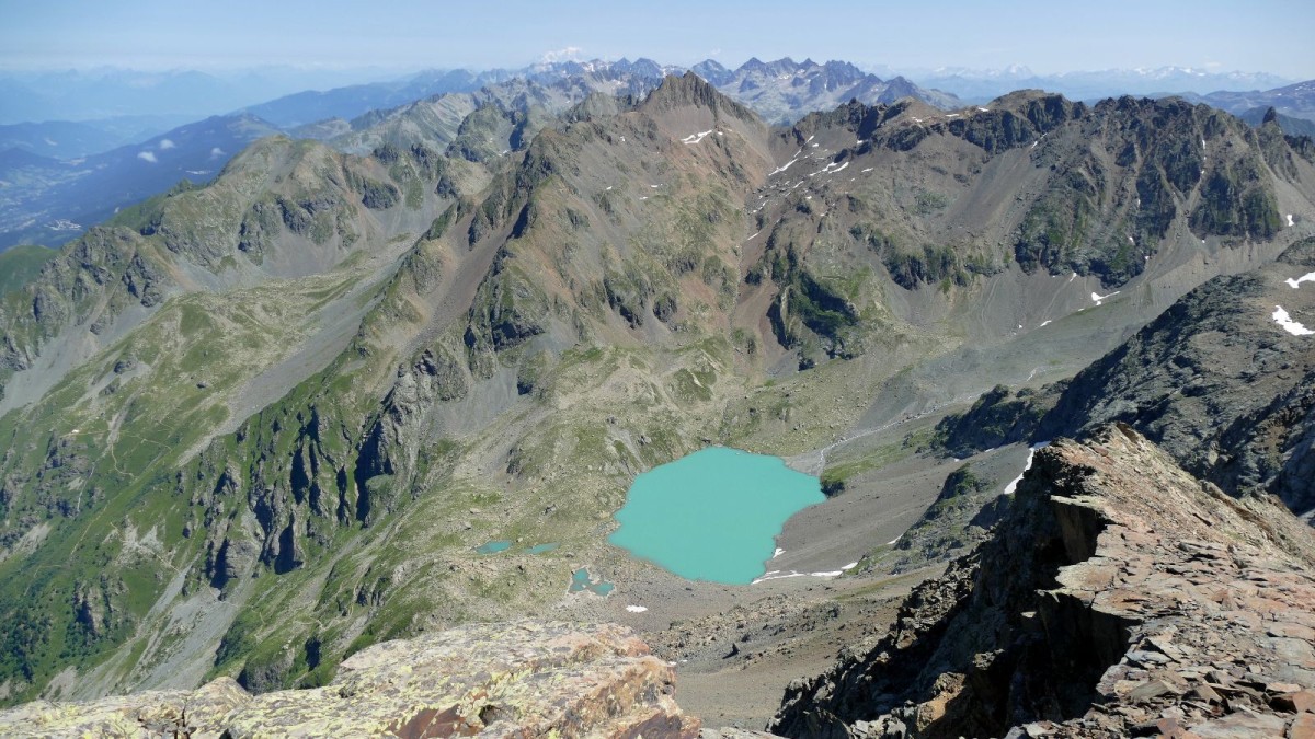 Le Lac Blanc vu du sommet de la Grande Lance de Domène.