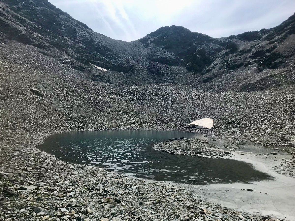 La Pointe du Grand Vallon, dans son cadre minéral