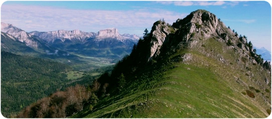 Les Quatre Murailles comme un phare avancé sur le Trièves.