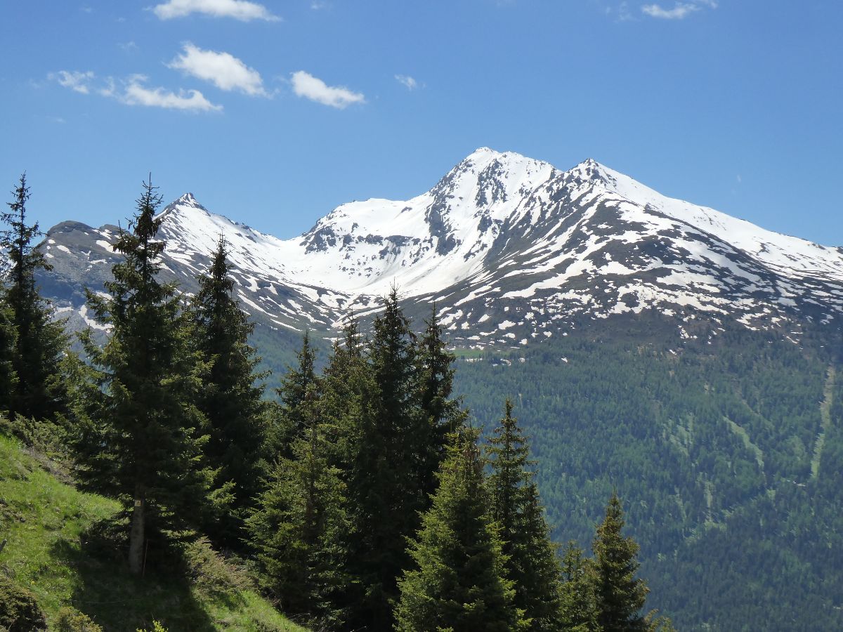 Il y a quelques semaines on y etait à ski (combe de Cléry)