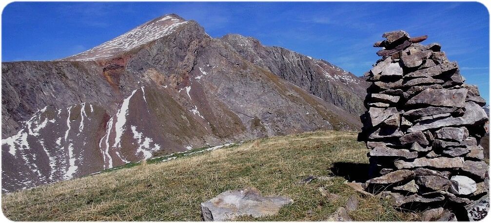 Les Mayes depuis Clot Beaumont à la Cote 2447m