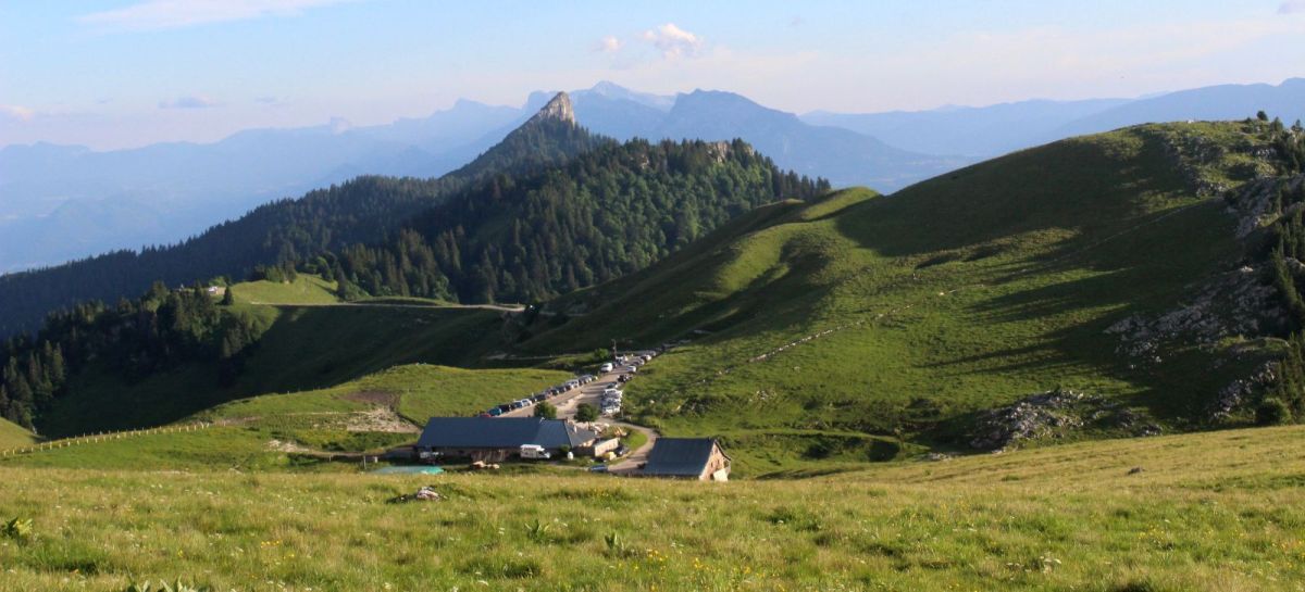 Tranquillité vespérale au Charmant Som