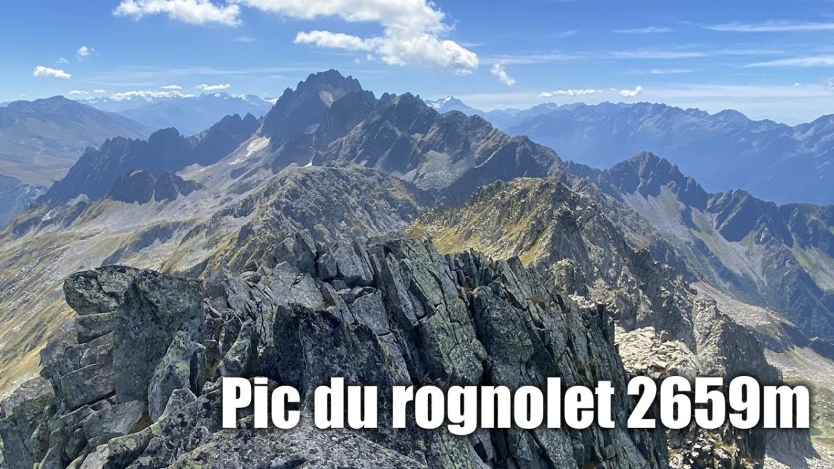 Vue sur le grand pic de la Lauzière.