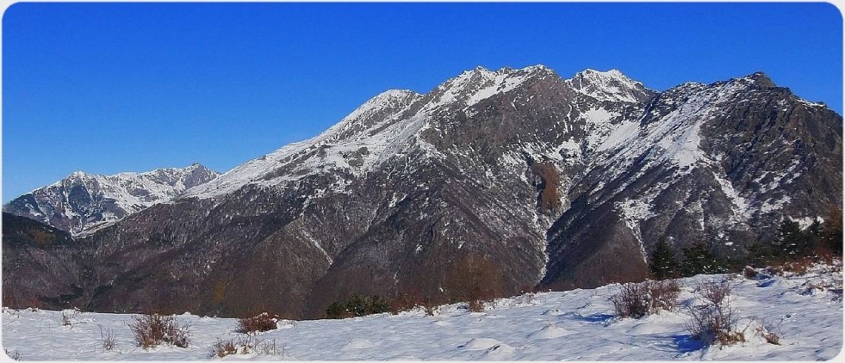 Le massif du Coiro.