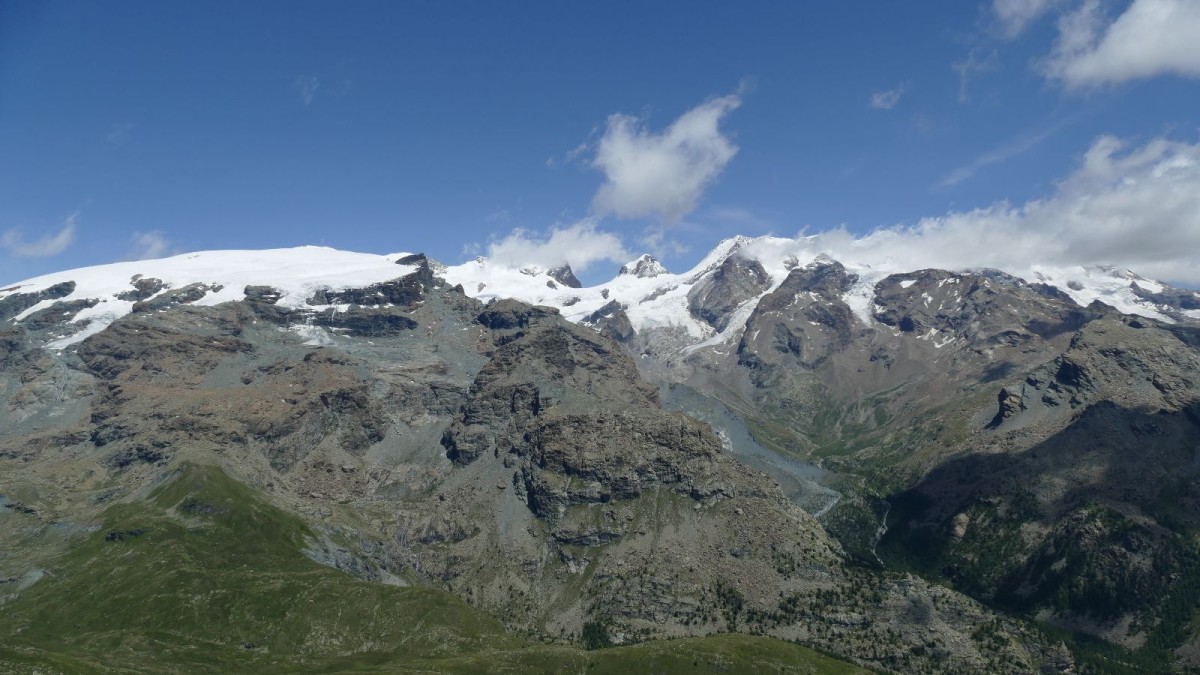 Panorama sur Breithorn, Pollux, Castor, Lyskamm depuis le sommet du Monte Croce.