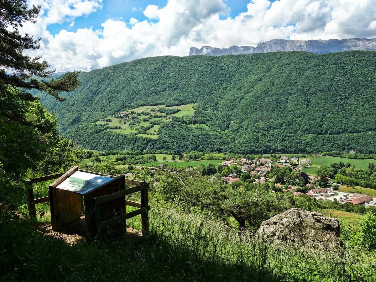 Panorama à la Pierre du Soleil