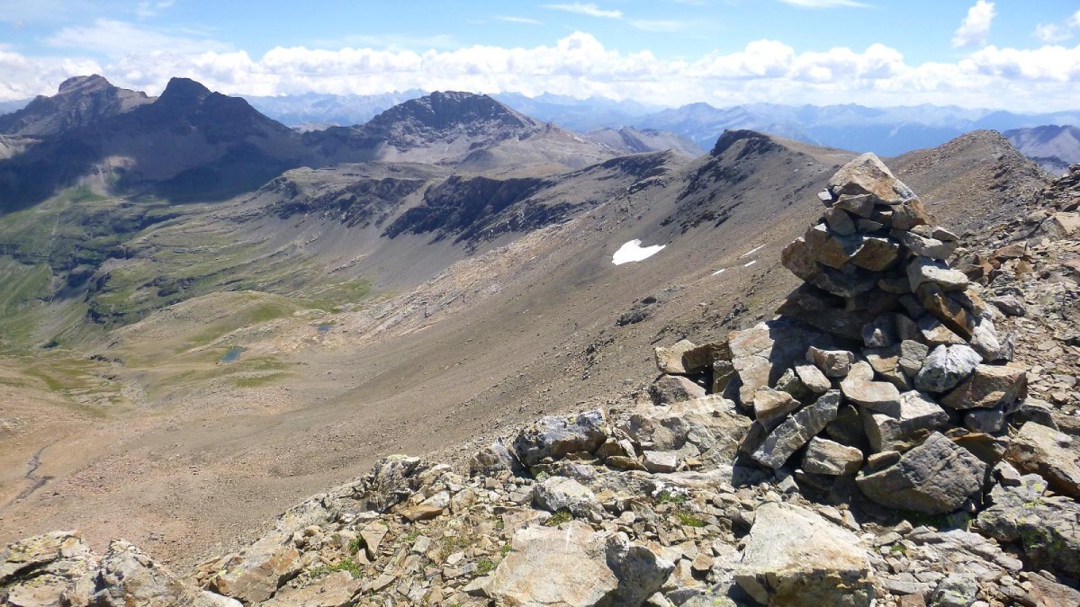 Sommet du Tuba, vue sur le tryptique "Vautisse, Rochelaire, Couleau"