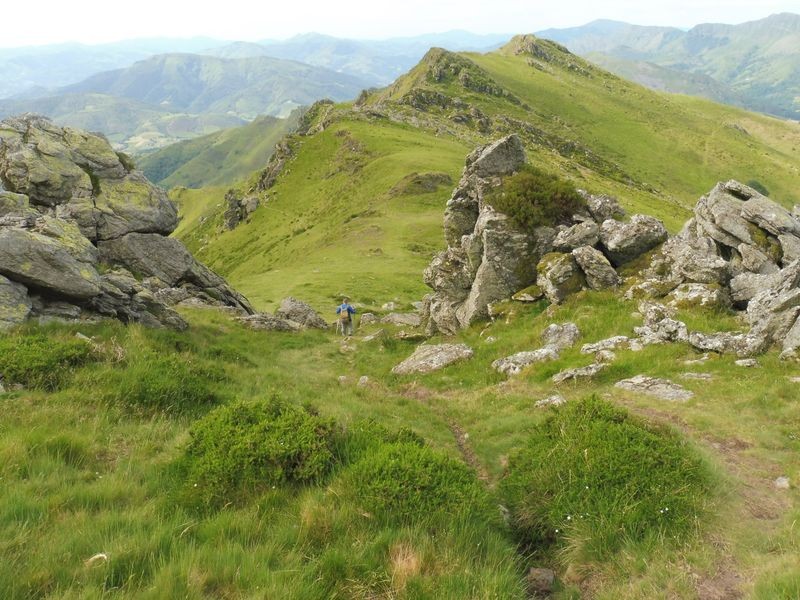 Sur les crêtes du Baïgura, entre le Laina et l'Halzamendi