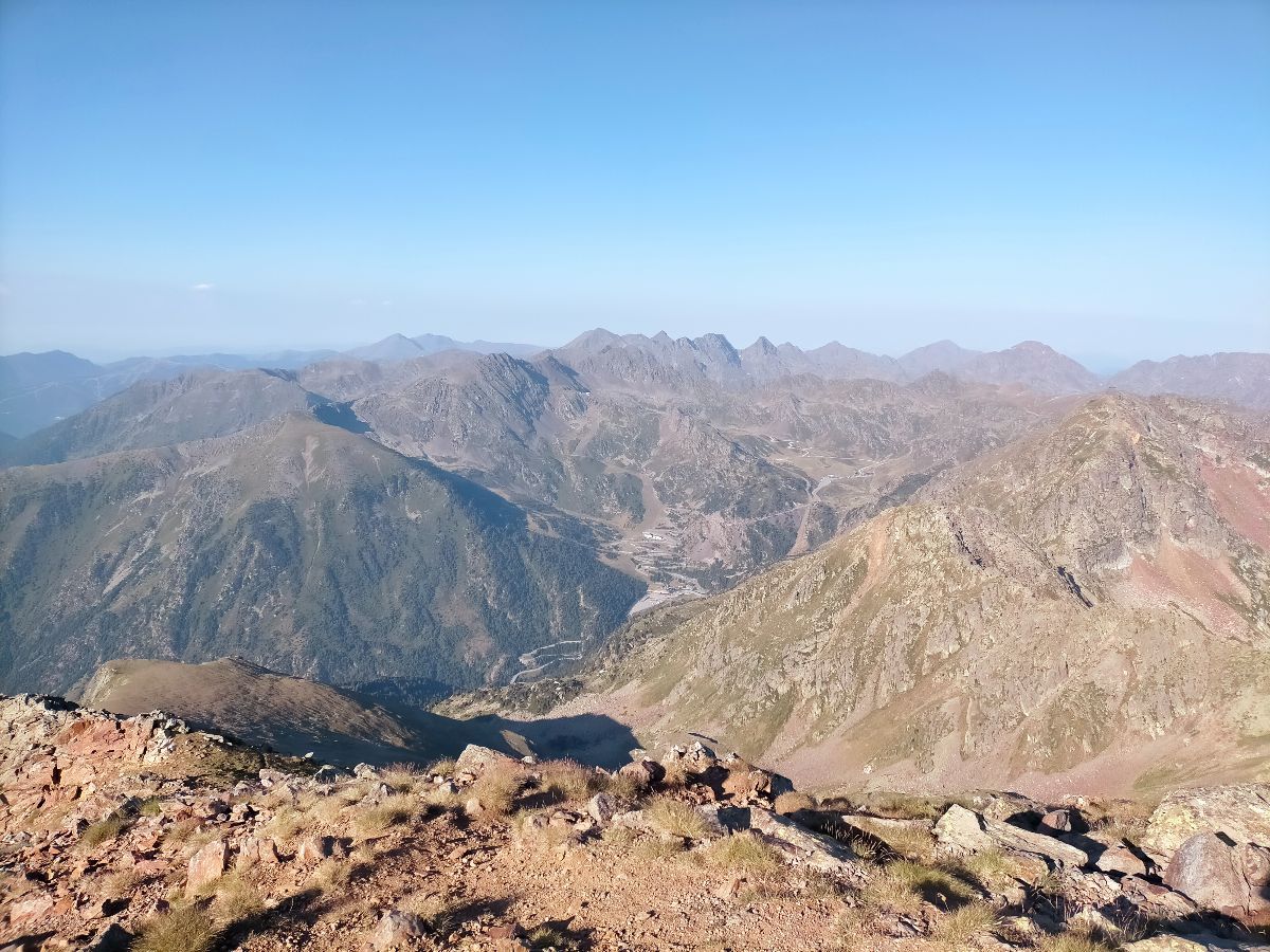 Vue sur les montagnes andorranes