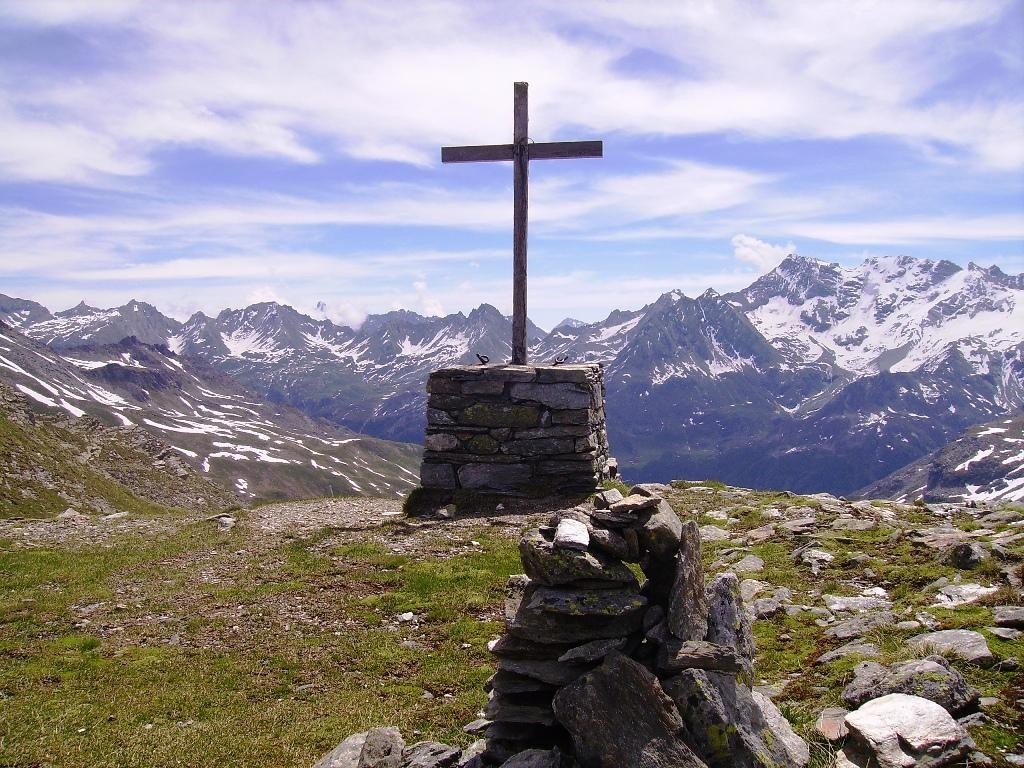 La croix au col du Mont