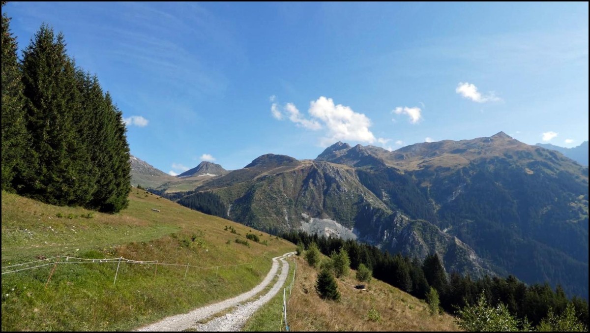 Rocs du Diable et du Sérac, Pointe de la Vélière