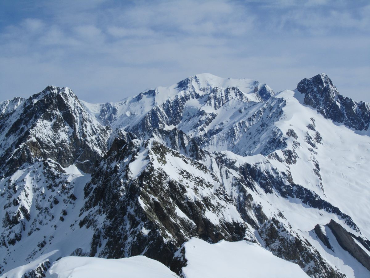 Le panorama vers le massif du Mont Blanc.