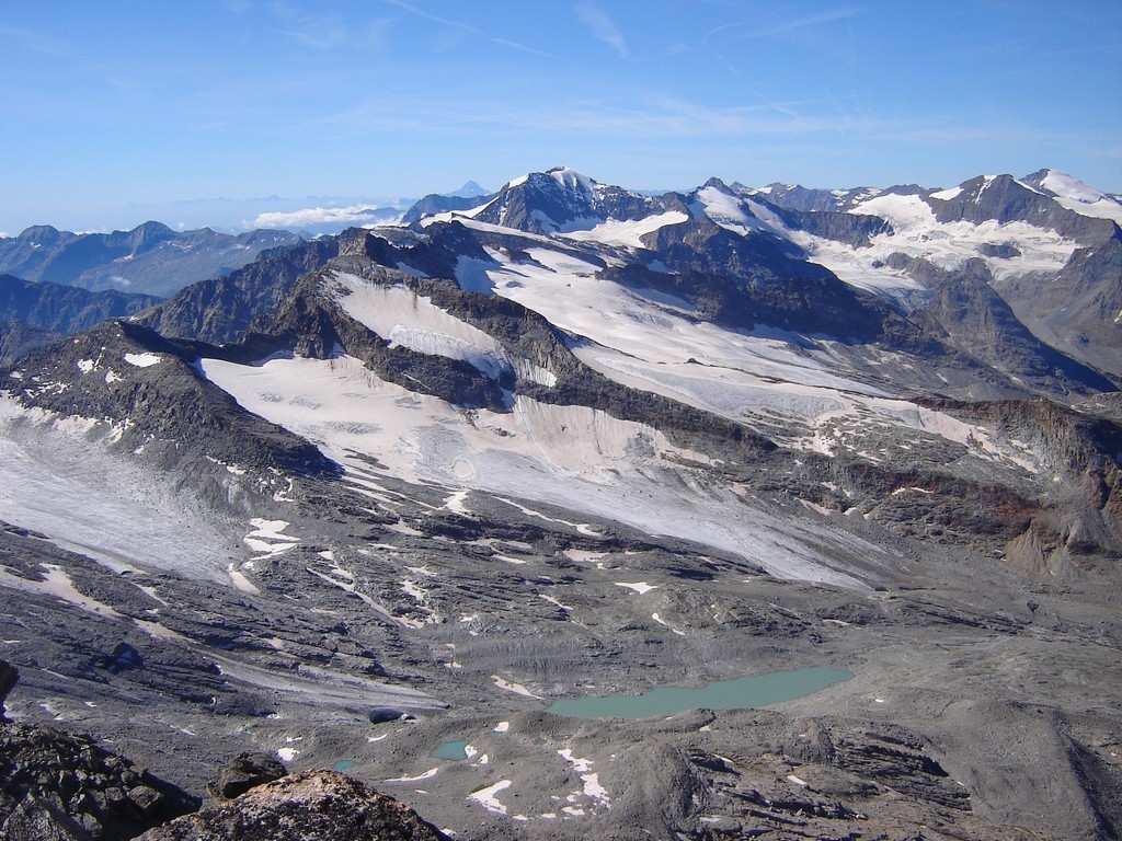 Du sommet, vue sur les glaciers de Haute-Maurienne.