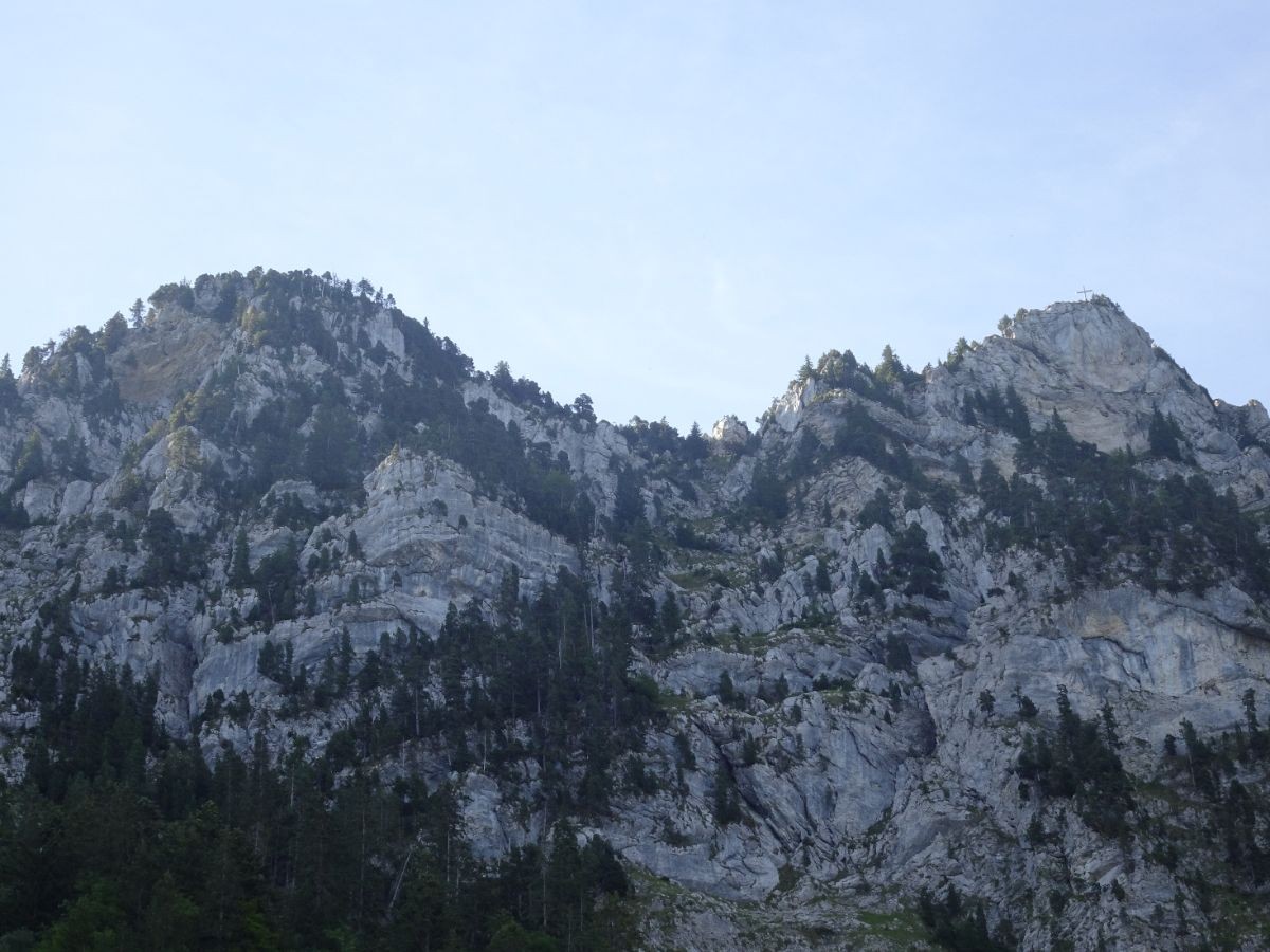 Sous la croix de Rossanaz