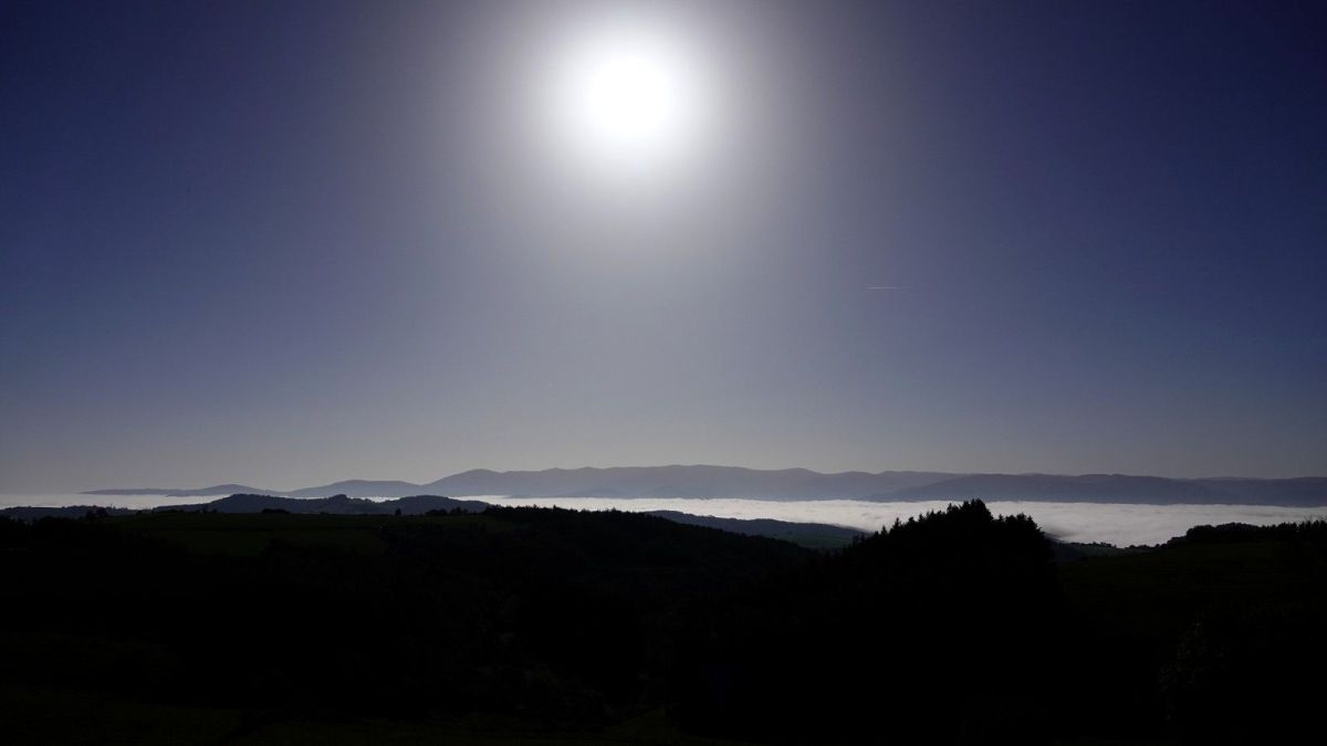 Soleil et mer de nuages ce jour