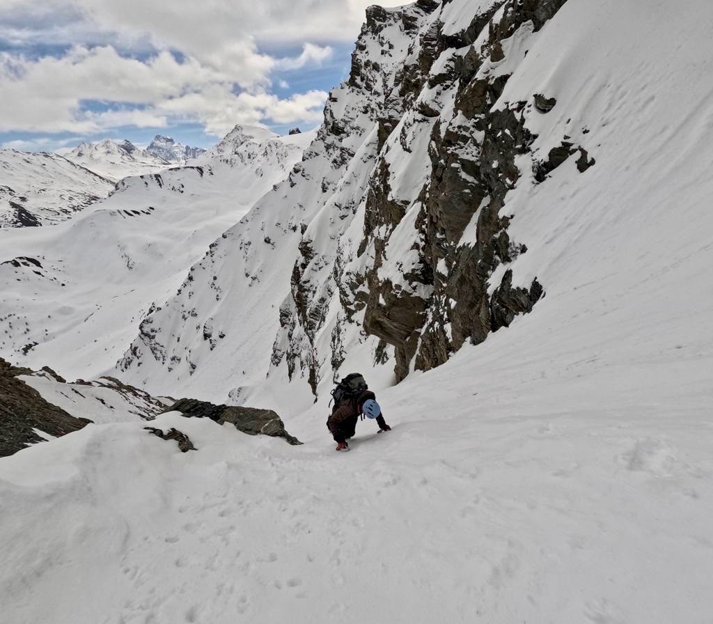 Digression dans le couloir perpendiculaire Ouest