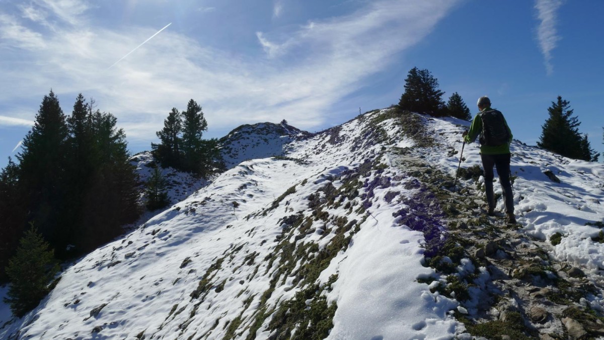 Première neige au sommet de Pravouta.