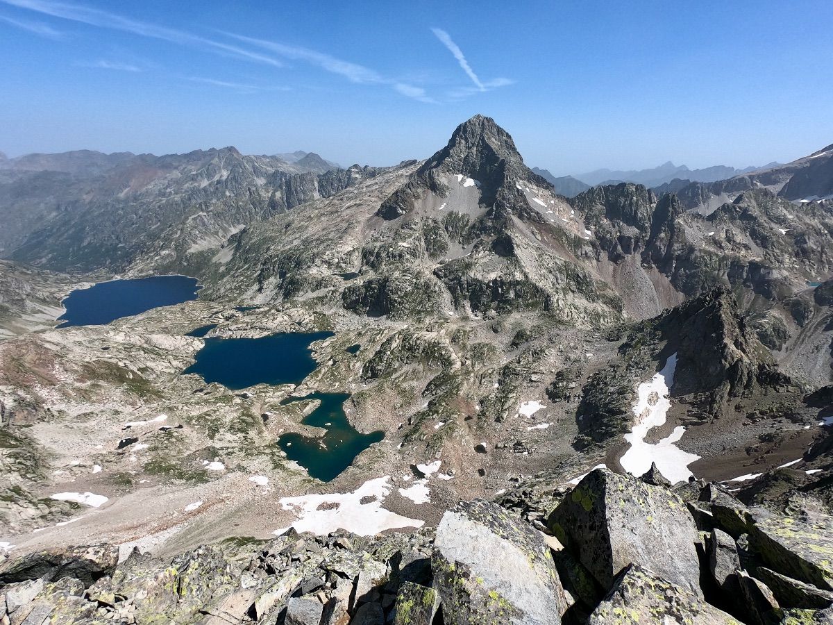 Vers le Palas, qui est pour moi l'un des plus élégants sommets pyrénéens !