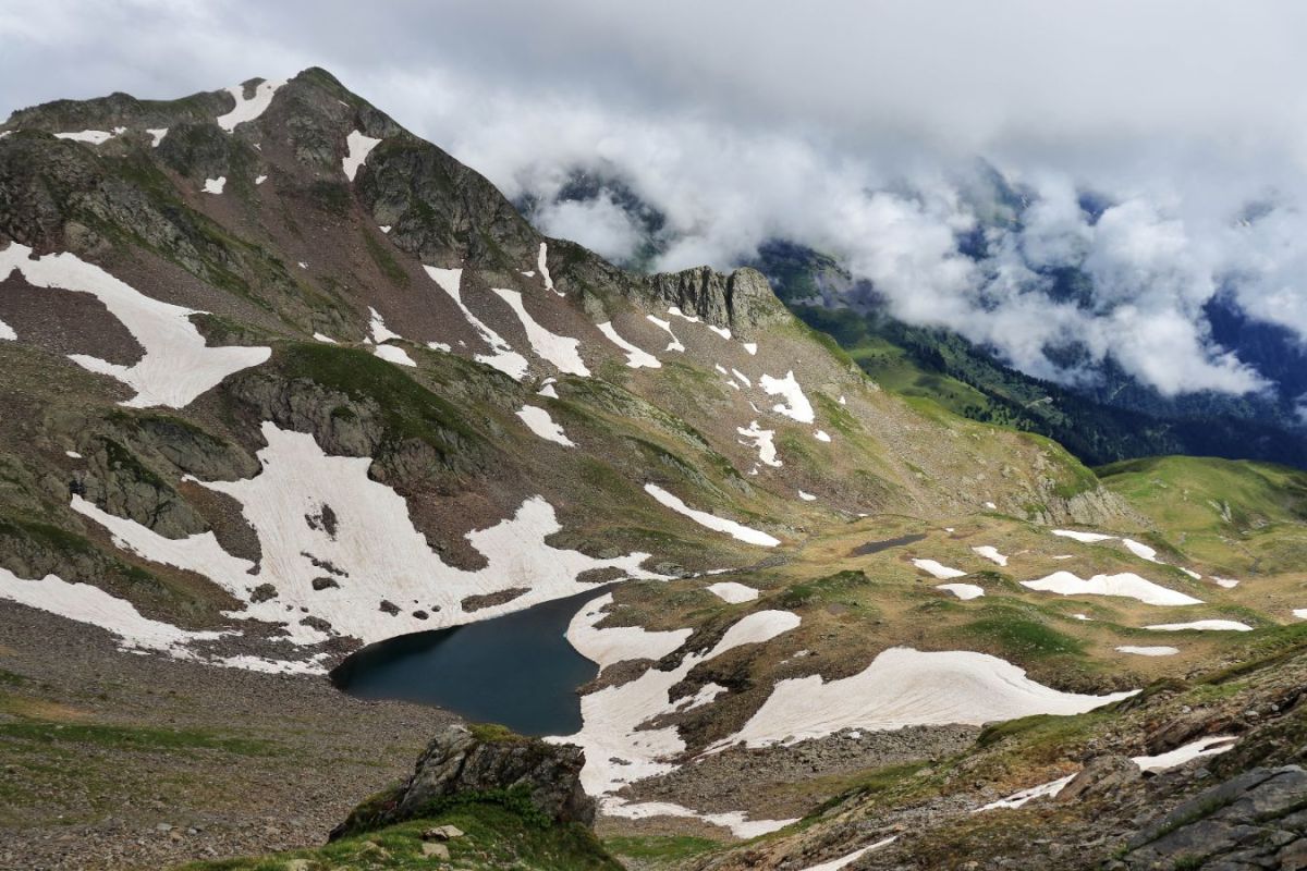 Lac Sans Fond, et Pointe de Lavouet