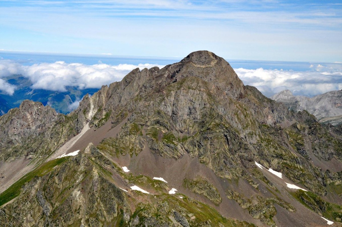 Le Lurien (2826m) une des références de la vallée d’Ossau
