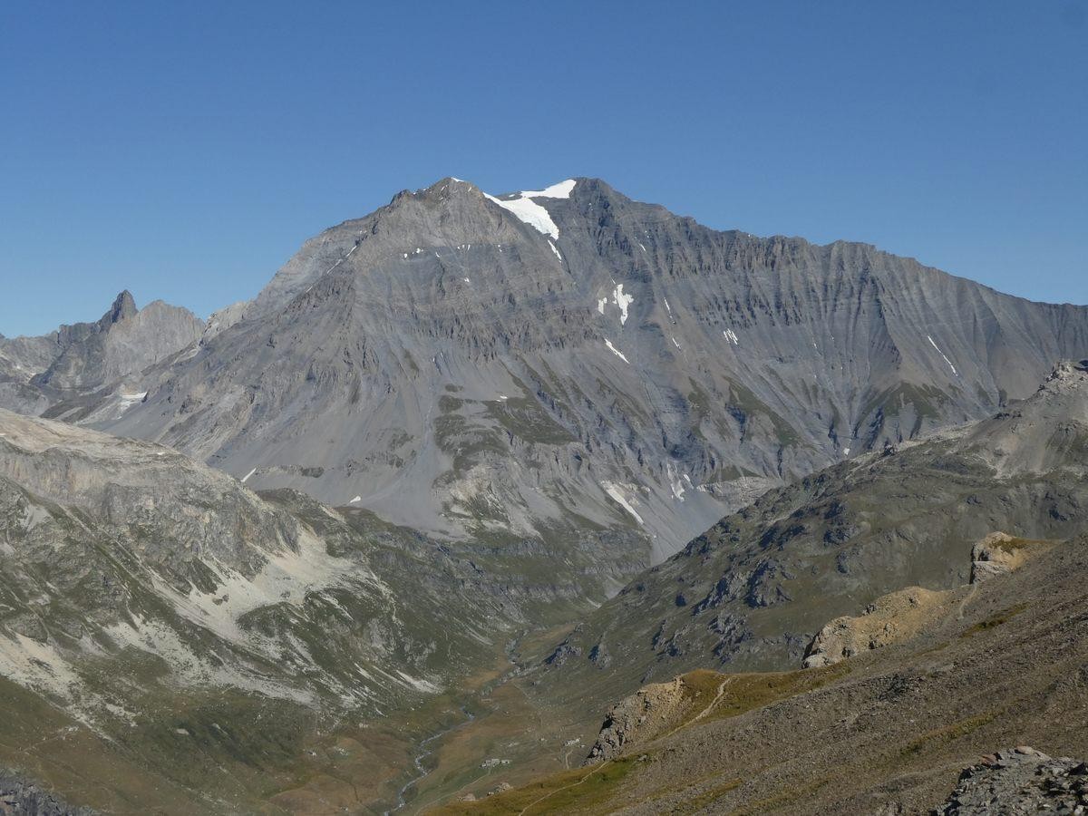 Vue sur les grands sommets de Vanoise (la Grande Casse).