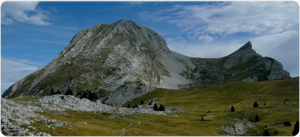 Le Grand Veymont vu du secteur de la Cabane des Aiguillettes.