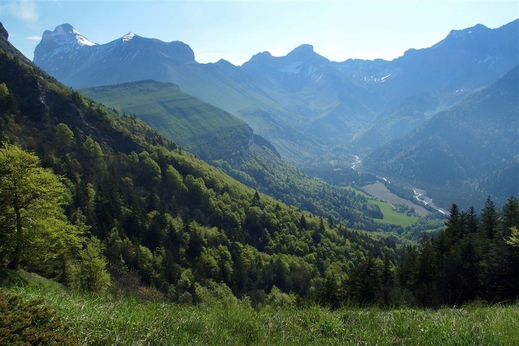 Le superbe vallon de la Jarjatte vu du col du Priau