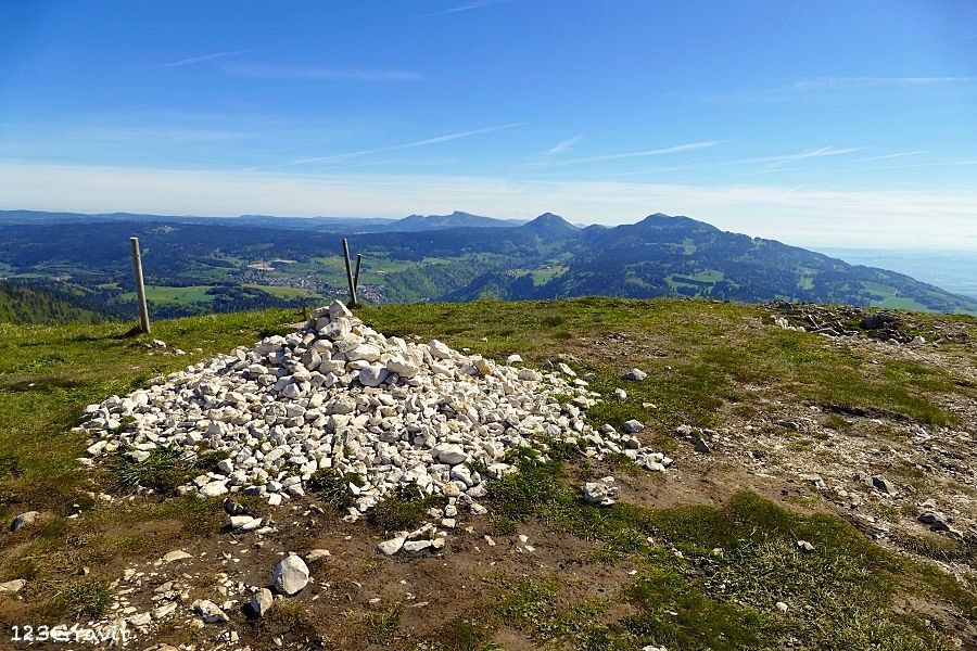 Jura vaudois depuis le sommet du Mont d'Or