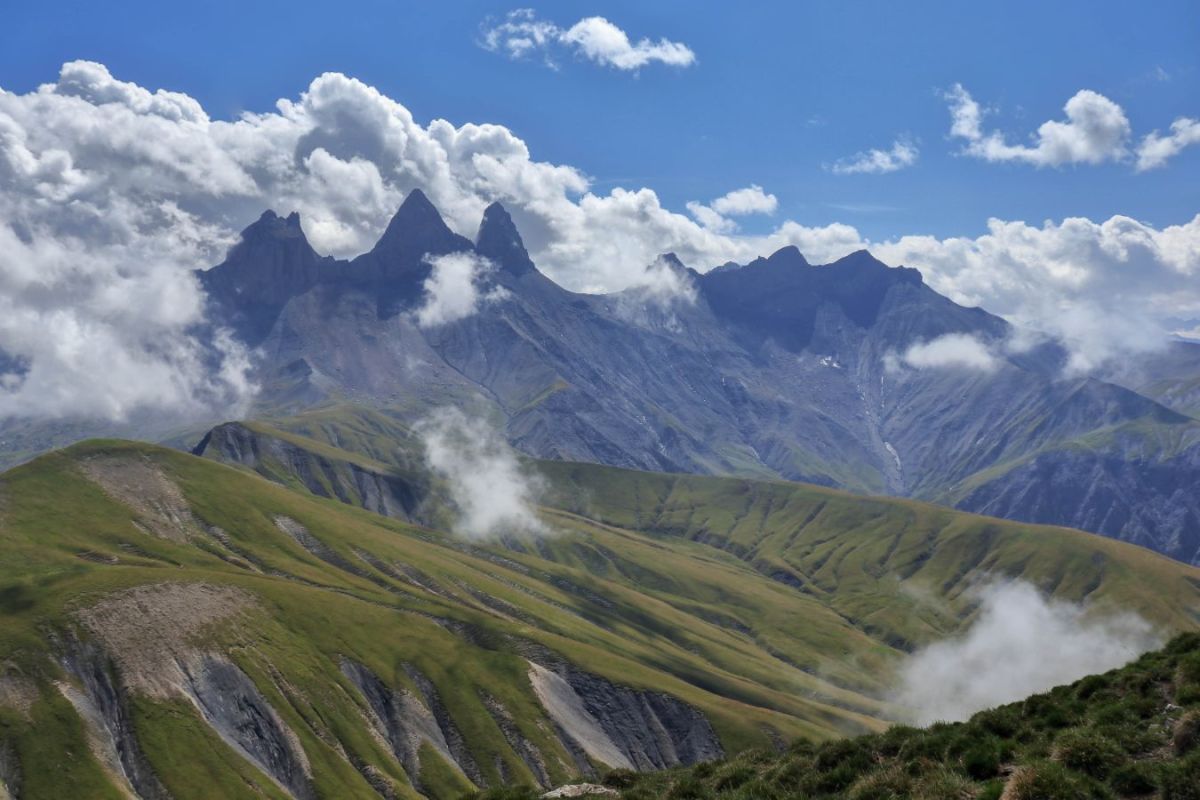 Les Aiguilles d'Arves, du Mont Falcon