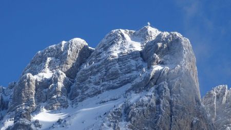 L’Arclusaz, au zoom.