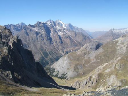 Vers la Meije. Dans la Vallée l’Alpe du Lauzet.