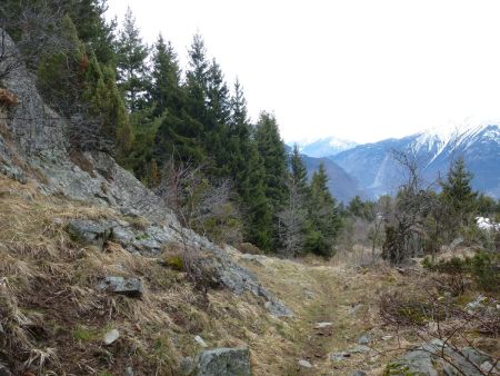 Vers les Rochers de la Mort