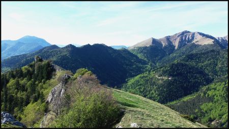 Les Glaisettes vue vers le sud. Tête de Font Giraud, le Sarrier, et Toussière.