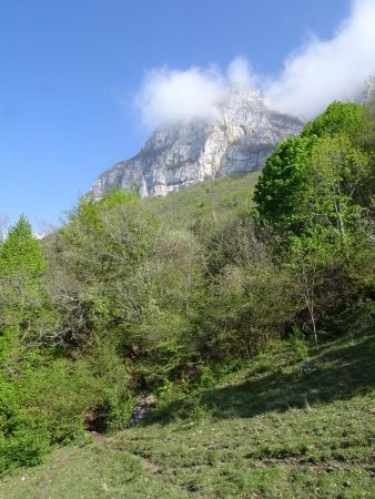 Sous le mont Peney