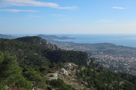 La vue du Point Sublime. Il faut rejoindre la crête en face ! 