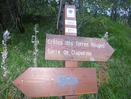 Départ de la balise 271, sur une piste orientée sud-ouest