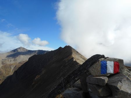 Sommet Roche Méane (dans le rétro + Mourre Froid)