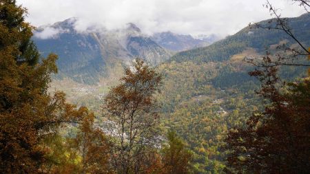 Sainte-Foy-Tarentaise, sur le versant opposé.