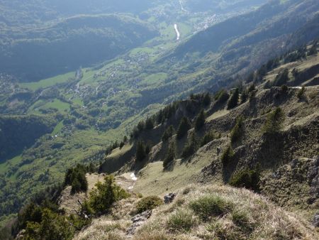 Vue plongeante sur la vallée du Giffre...