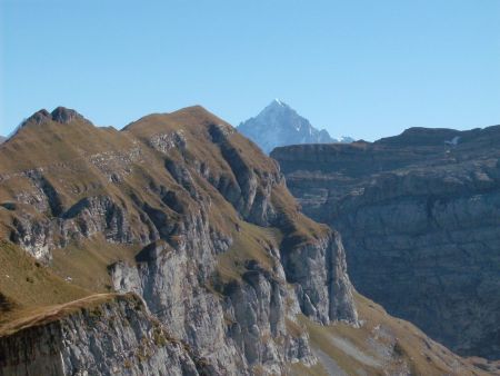 Une partie des arêtes et l’Aiguille Verte.