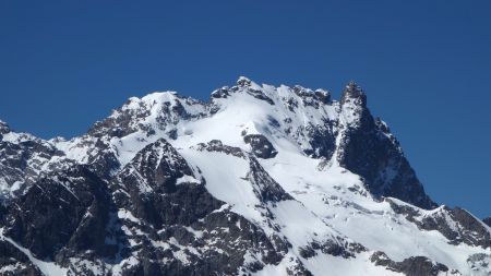 Au zoom, Pic Oriental, Doigt de Dieu et Meije