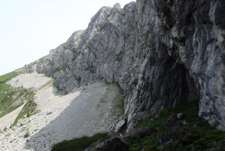 Vue arrière sur la traversée sous les Rochers de l’Ours