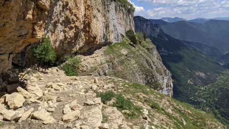 On se rapproche de la difficulté technique de la vire.